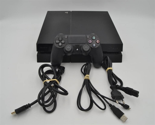 Playstation 4 - 500 GB HDD - Konsol - SNR 03-27452224-7956616 (B Grade) (Genbrug)